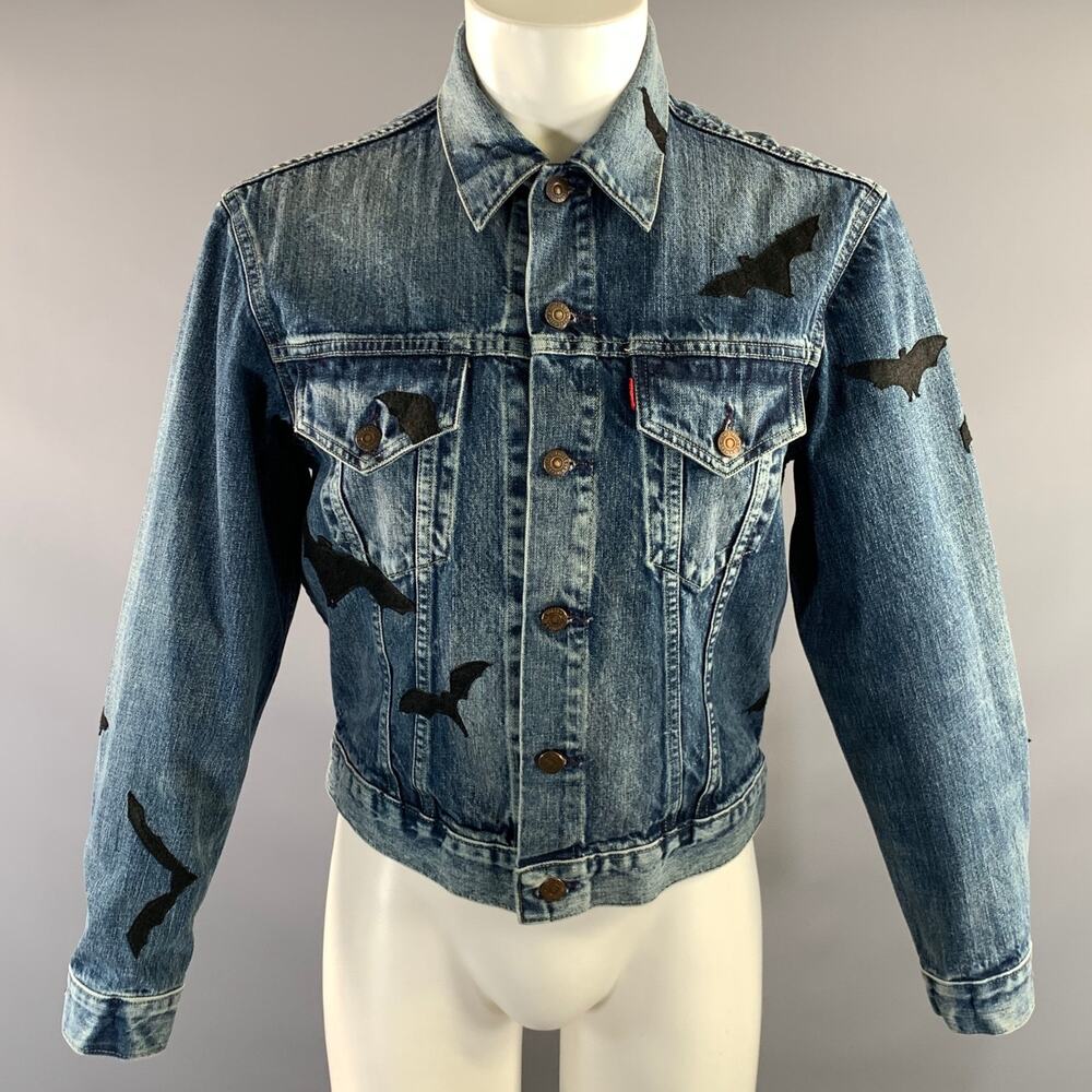 LEVI'S Size M Blue Black Bats Cotton Denim Jacket